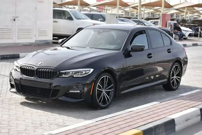 Подержанный BMW 3 Series 330i xDrive VI (F3x) Рестайлинг, 2.0 л, 2020 в Шардже от Alfaris Used Cars Черный цвет. Other | AUTO.AE