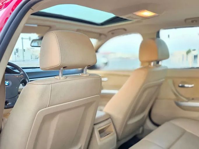 Подержанный BMW 3 Series 316i VI (F3x), 1.6 л, 2012 в Шардже от Al Sayed Ezzat Khamis Красный цвет. GCC | AUTO.AE