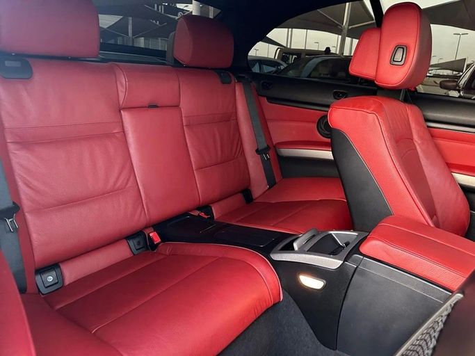 Подержанный BMW 3 Series 328i V (E90/E91/E92/E93) Рестайлинг, 3 л, 2010 в Шардже от Al Hashal Used Cars Серебристый цвет. Японская | AUTO.AE