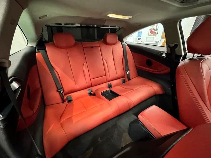 Used BMW 4 Series 430i F32/F33/F36, 2.0 l, 2016 in Sharjah by Ayoon Alhoot Motors, Silver color. GCC Specs | AUTO.AE