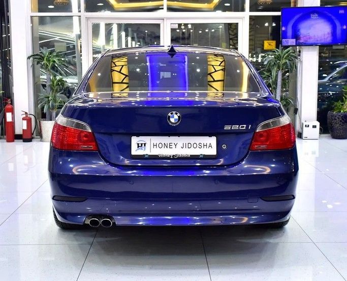 Used BMW 5 Series 520i V (E60/E61), 2.2 l, 2005 in Sharjah by Honey Gidosha Used Cars Tr., Blue color.  | AUTO.AE