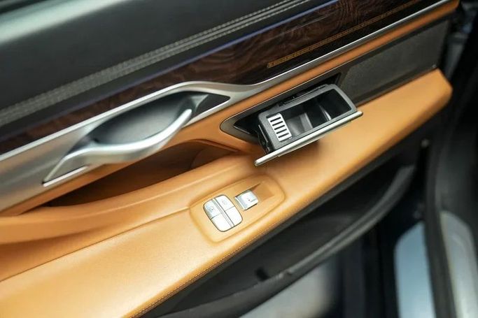 Used BMW 7 Series 730Li VI (G11/G12) Facelift, 0.1 l, 2022 in Sharjah by Almarid Motors, Black color. GCC Specs | AUTO.AE