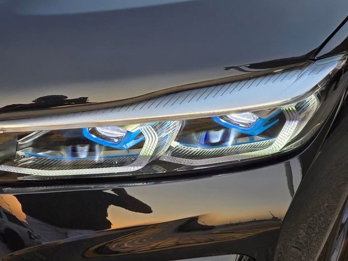 Used BMW 7 Series 740i VI (G11/G12) Facelift, 3.0 l, 2019 in Sharjah, Black color. European Specs | AUTO.AE