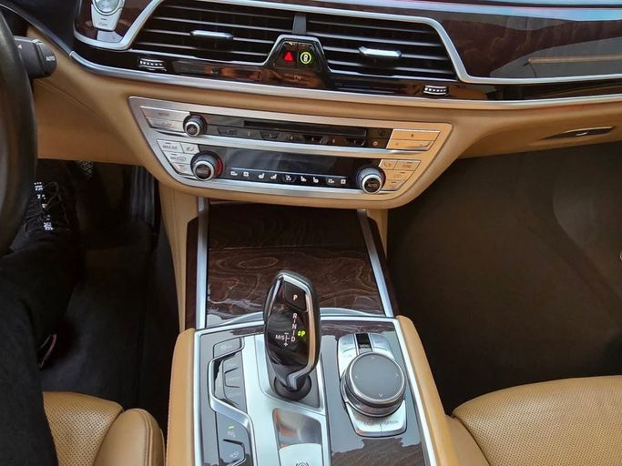 Used BMW 7 Series 750i xDrive VI (G11/G12), 4.4 l, 2017 in Sharjah, White color. GCC Specs | AUTO.AE