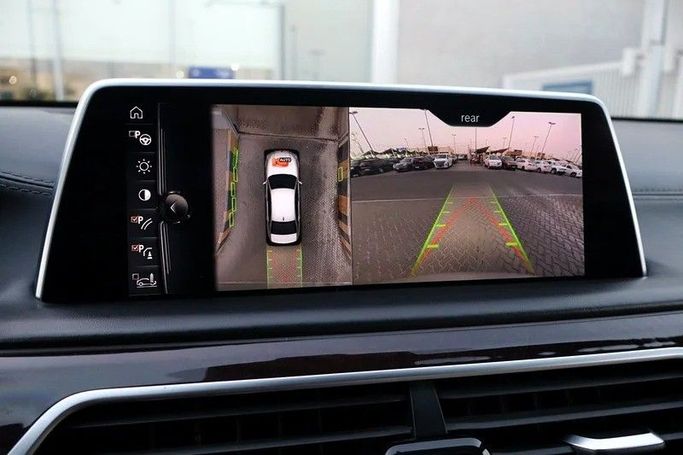 Used BMW 7 Series 740Li VI (G11/G12), 3.0 l, 2016 in Sharjah by Al Rukin Al Saudi, Golden color. GCC Specs | AUTO.AE