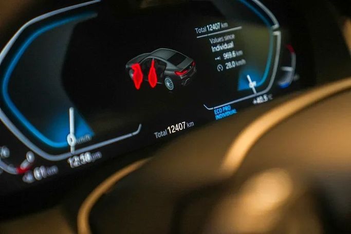 Подержанный BMW 8 Series 840i II (G14/G15/G16) Рестайлинг, 3.0 л, 2023 в Шардже от Almarid Motors Черный цвет. GCC | AUTO.AE