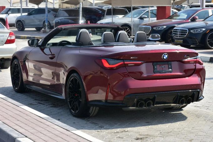 Подержанный BMW M4 Competition Package G82/G83, 3.0 л, 2024 в Шардже от Alfaris Used Cars Красный цвет. Other | AUTO.AE
