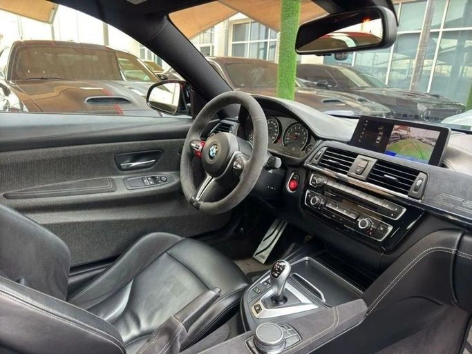 Used BMW M4 CS F82/F83 Facelift, 3.0 l, 2020 in Sharjah by Noor Al Seyoh Used Cars, Blue color. American Specs | AUTO.AE