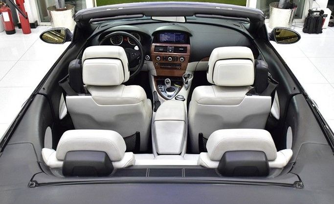 Подержанный BMW M6 II (E63/E64), 5.0 л, 2008 в Шардже от Honey Gidosha Used Cars Tr. Серый цвет.  | AUTO.AE