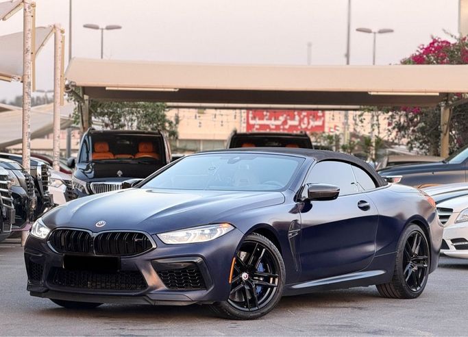 مستعملة BMW M8 Competition I (F91/F92/F93) عملية فيس ليفت I (F91/F92/F93), 4.4 l, 2023 في في الشارقة من Dream Car Showroom، اللون أزرق داكن. المواصفات الأمريكية | AUTO.AE | إعلان #259375