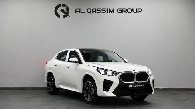 جديدة BMW X2 sDrive25i II (تحت 10 سنوات), 2.0 l, 2026 في في الشارقة من Al Qassem Cars Trading، اللون أبيض.  | AUTO.AE | إعلان #273715