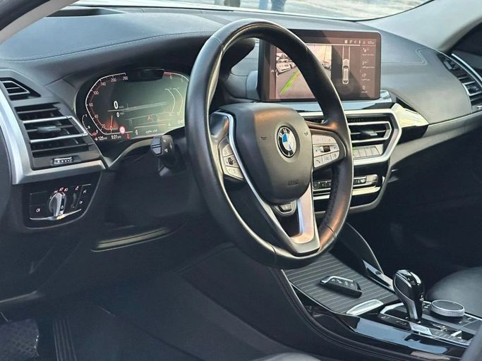 Подержанный BMW X4 M40i II (G02) Рестайлинг, 3.0 л, 2022 в Шардже от Al Hashal Used Cars Белый цвет. Корейская | AUTO.AE