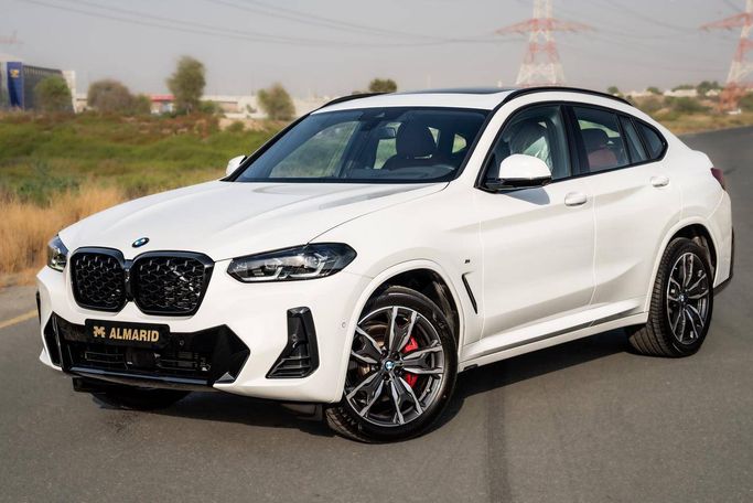 جديدة BMW X4 30i xDrive II (G02) فيس ليفت II (G02), 2.0 l, 2025 في في الشارقة من Al Marid Motors، اللون أبيض.  | AUTO.AE | إعلان #273367