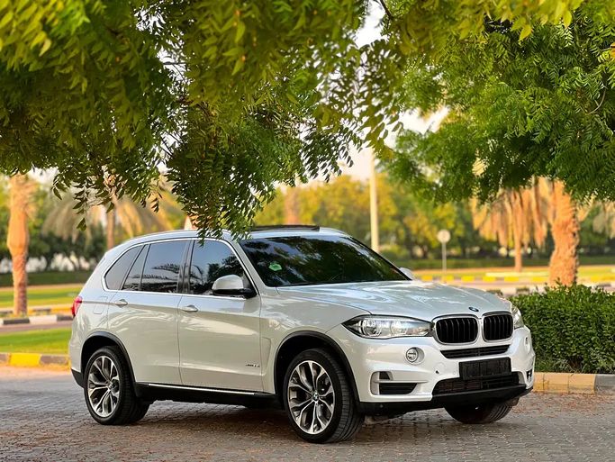 مستعملة BMW X5 35i xDrive III (F15), 3.0 l, 2018 في في الإمارات, الشارقة من Al Sada used cars، اللون أبيض. مواصفات الخليج | AUTO.AE | إعلان #277187
