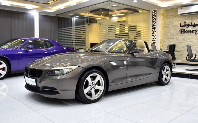 Подержанный BMW Z4 sDrive23i II (E89), 2.5 л, 2012 в Шардже от Honey Jidosha Used Cars Tr. Коричневый цвет. GCC | AUTO.AE | Объявление #273372