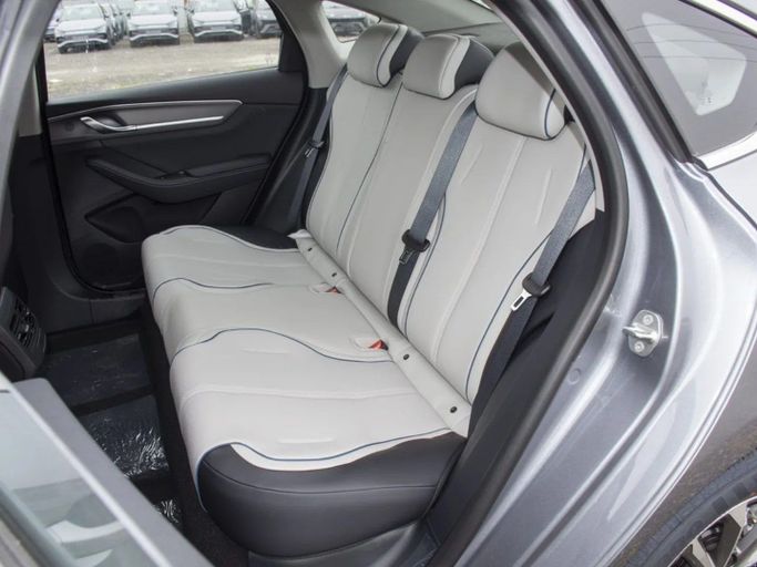 Новый BYD Destroyer 05, 1.5 л, 2025 в Шардже от Alfaris Used Cars Серый цвет. Other | AUTO.AE