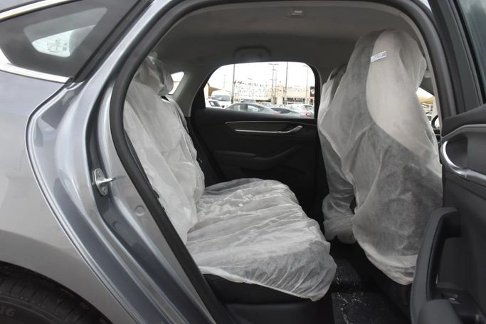 Новый BYD Destroyer 05, 1.5 л, 2025 в Шардже от Alfaris Used Cars Серебристый цвет. Other | AUTO.AE