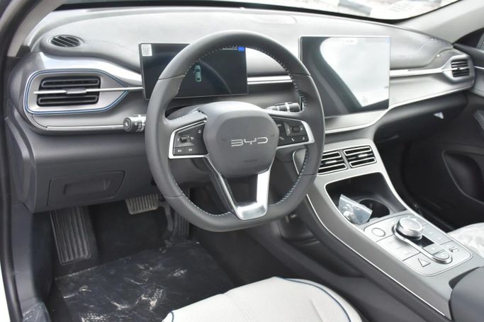 Новый BYD Destroyer 05, 1.5 л, 2025 в Шардже от Alfaris Used Cars Серебристый цвет. Other | AUTO.AE