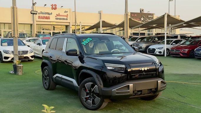 Новый BYD FangChengBao Leopard 3, 2025 в Шардже от Badar Used Cars Черный цвет.  | AUTO.AE