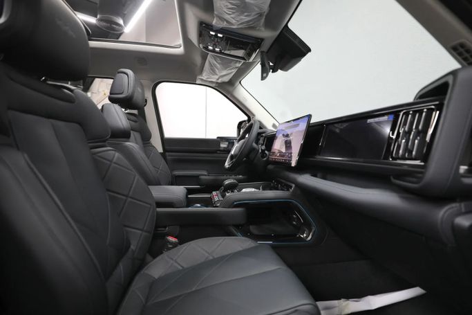 New BYD FangChengBao Leopard 5 I, 1.5 l, 2025 in Sharjah by Al Qassem Cars Trading, Grey color. GCC Specs | AUTO.AE