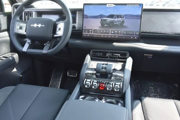 New BYD FangChengBao Leopard 5 I Facelift, 1.5 l, 2025 in Sharjah by Alfaris Used Cars, Black color.  | AUTO.AE