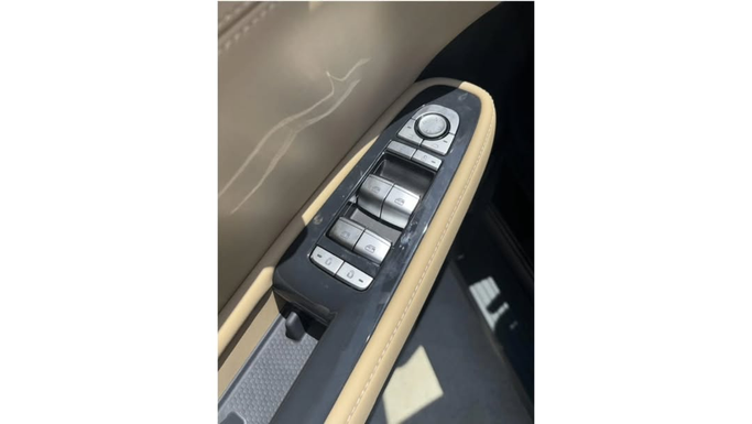 Новый BYD FangChengBao Leopard 5 I Рестайлинг, 1.5 л, 2025 в Шардже от Alfaris Used Cars Черный цвет. Other | AUTO.AE