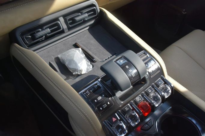 New BYD FangChengBao Leopard 5 I Facelift, 1.5 l, 2025 in Sharjah by Alfaris Used Cars, Silver color. Other | AUTO.AE