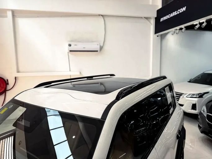 Новый BYD FangChengBao Leopard 5 I, 1.5 л, 2025 в Шардже от Ryno Cars Бежевый цвет. Китайская | AUTO.AE