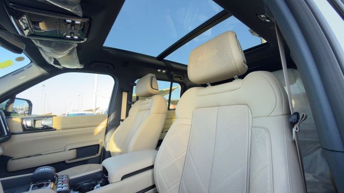 Новый BYD FangChengBao Leopard 5 I, 1.5 л, 2025 в Шардже от Badar Used Cars Белый цвет. Китайская | AUTO.AE