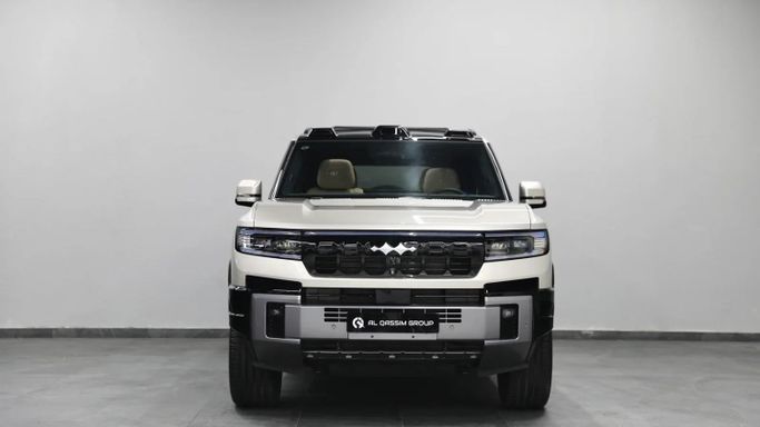 New BYD FangChengBao Leopard 8, 2.0 l, 2025 in Sharjah by Al Qassem Cars Trading, Golden color. GCC Specs | AUTO.AE