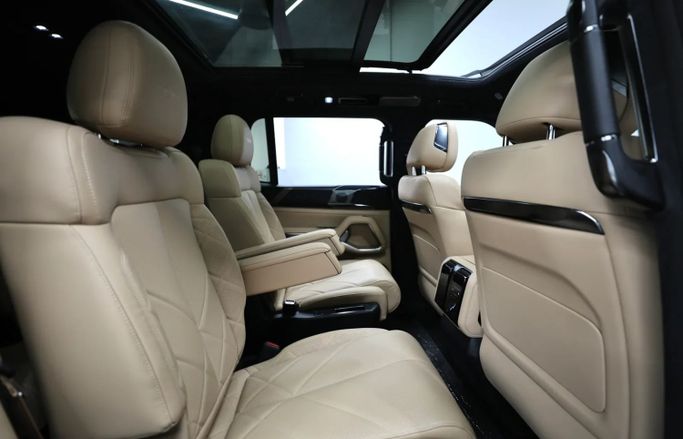 New BYD FangChengBao Leopard 8, 2.0 l, 2025 in Sharjah by Al Qassem Cars Trading, Golden color. GCC Specs | AUTO.AE