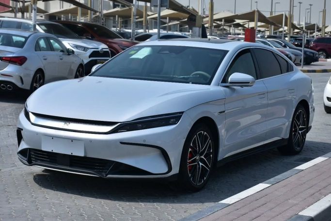 Новый BYD Han I Рестайлинг, 2024 в Шардже от Alfaris Used Cars Синий цвет. Other | AUTO.AE