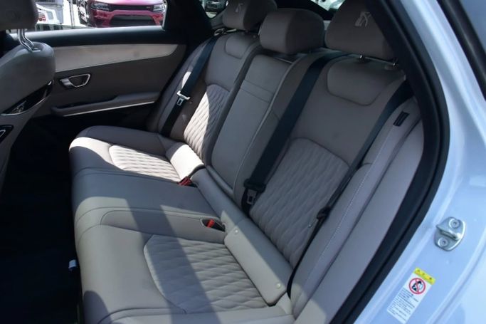 Новый BYD Han I Рестайлинг, 2024 в Шардже от Alfaris Used Cars Синий цвет. Other | AUTO.AE