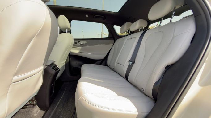 Новый BYD Sea Lion 06, 1.5 л, 2025 в Шардже от Badar Used Cars Белый цвет. Китайская | AUTO.AE