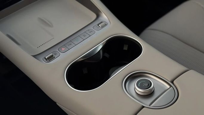 New BYD Sea Lion 06, 1.5 l, 2025 in Sharjah by Badar Used Cars, Tan color.  | AUTO.AE