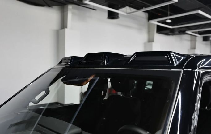 Новый BYD Yangwang U8, 2.0 л, 2025 в Шардже от Al Qassem Cars Trading Черный цвет. Китайская | AUTO.AE