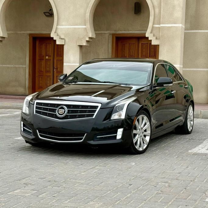 Подержанный Cadillac ATS I Рестайлинг, 3.6 л, 2014 в Шардже от Sarmad Cars Черный цвет. Other | AUTO.AE