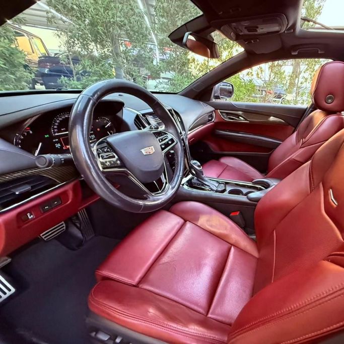 Подержанный Cadillac ATS I Рестайлинг, 3.6 л, 2018 в Шардже от Sarmad Cars Серый цвет. Other | AUTO.AE