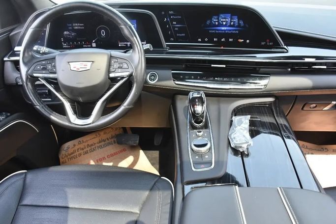 Used Cadillac Escalade V, 6.2 l, 2021 in Sharjah by Alfaris Used Cars, Black color. Other | AUTO.AE