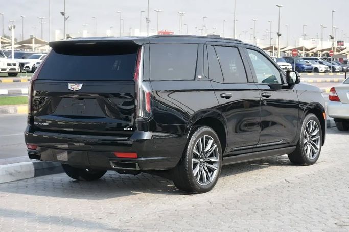 Used Cadillac Escalade V, 6.2 l, 2022 in Sharjah by Alfaris Used Cars, Black color. Other | AUTO.AE