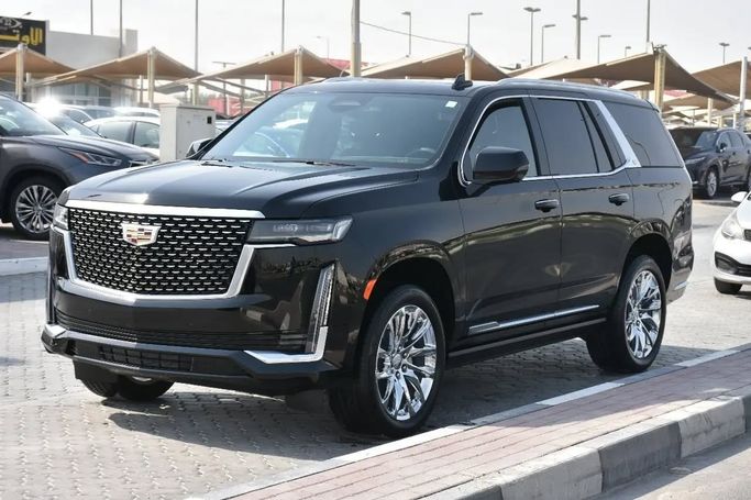 Подержанный Cadillac Escalade V, 6.2 л, 2023 в Шардже от Alfaris Used Cars Черный цвет. Other | AUTO.AE
