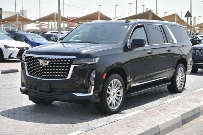 Подержанный Cadillac Escalade ESV V, 6.2 л, 2022 в Шардже от Alfaris Used Cars Черный цвет. Other | AUTO.AE