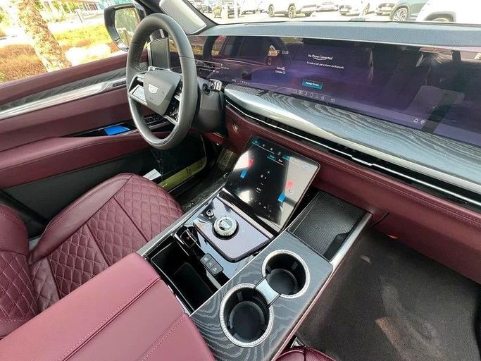 New Cadillac Escalade ESV V Facelift, 6.2 l, 2025 in Sharjah by First Choice Cars, Black color. GCC Specs | AUTO.AE