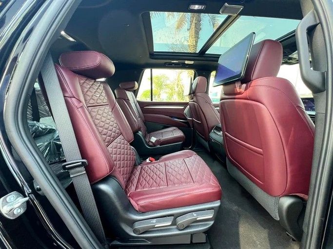 New Cadillac Escalade ESV V Facelift, 6.2 l, 2025 in Sharjah by First Choice Cars, Black color. GCC Specs | AUTO.AE