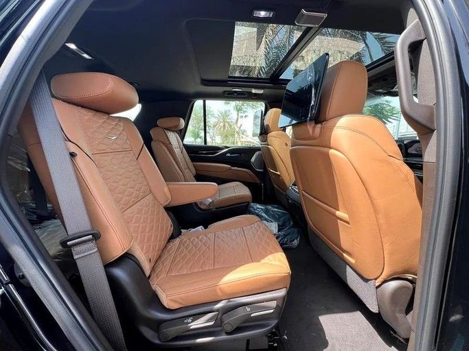 New Cadillac Escalade ESV V Facelift, 6.2 l, 2024 in Sharjah by First Choice Cars, Black color. GCC Specs | AUTO.AE