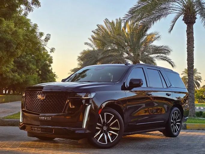 Used Cadillac Escalade V, 6.2 l, 2022 in Sharjah by Al Luluah Al Baithaa, Black color. Canadian Specs | AUTO.AE