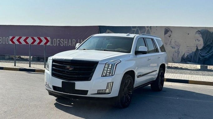 Used Cadillac Escalade IV, 6.2 l, 2017 in Sharjah by Halla Cars, White color. GCC Specs | AUTO.AE