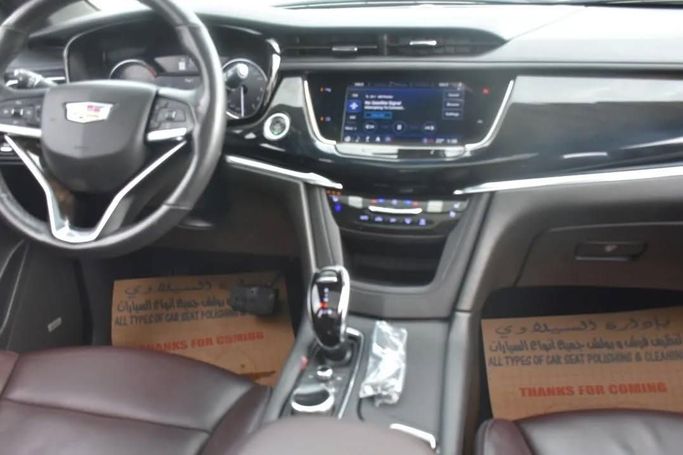 Used Cadillac XT6 I, 2.0 l, 2022 in Sharjah by Alfaris Used Cars, Grey color. Other | AUTO.AE