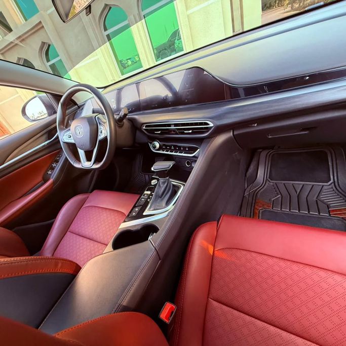 Подержанный Changan Eado Plus, 1.6 л, 2023 в Шардже от Sarmad Cars Серый цвет. Other | AUTO.AE