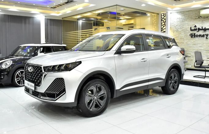 جديدة Chery Tiggo 7 فيس ليفت الثاني, 1.5 l, 2026 في في الشارقة من Honey Jidosha Used Cars Tr.، اللون فضي. مواصفات الخليج | AUTO.AE | إعلان #273192